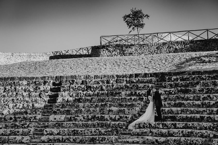 Fotografo di matrimoni Paolo Gallo (paologalloph1). Foto del 6 novembre 2021