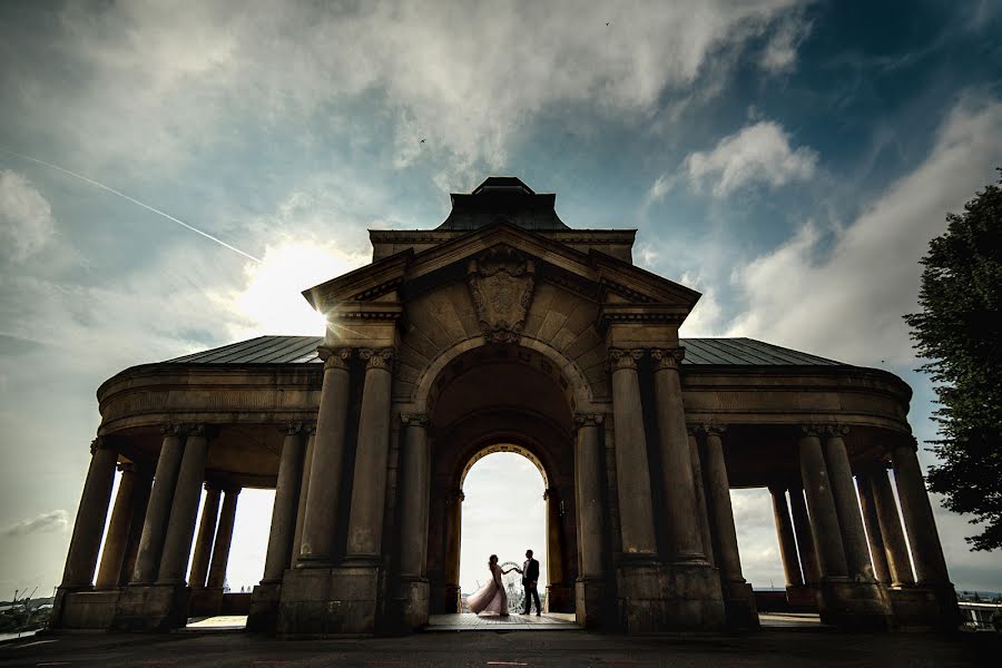 Fotógrafo de bodas Krzysztof Karpiński (karpiski). Foto del 27 de julio 2019