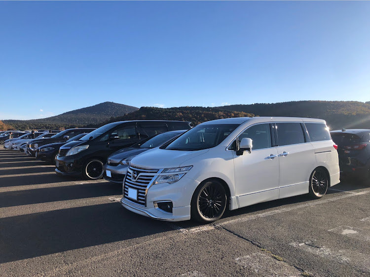 エルグランドの福島県遠征・日本の道100選・紅葉ドライブ・磐梯吾妻スカイライン・浄土平に関するカスタム事例の投稿画像1枚目