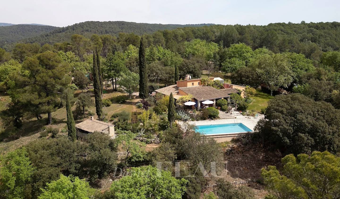 Propriété avec piscine Cotignac