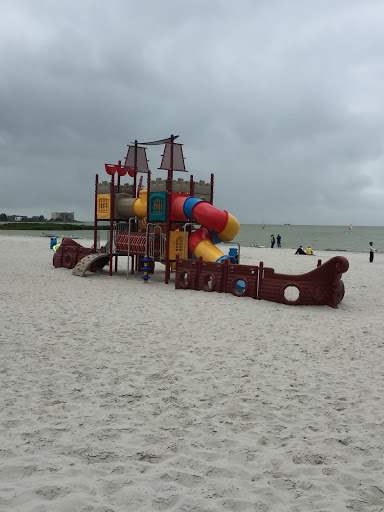 Strand Speeltuin Makkum