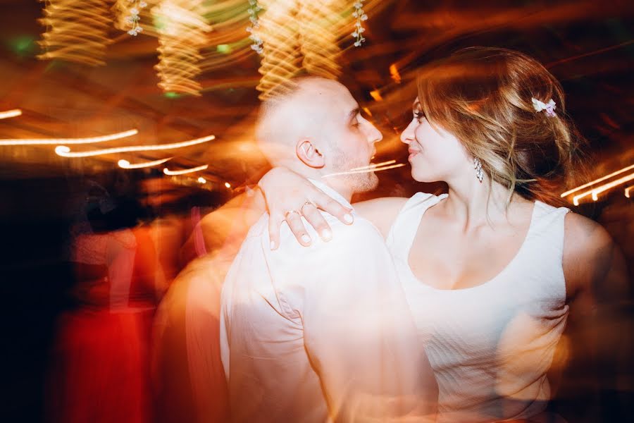 Fotógrafo de casamento Mariya Lukerchik (liker). Foto de 30 de agosto 2017