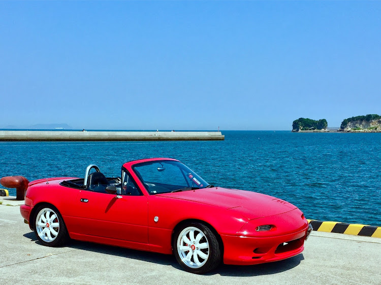 ロードスターのドライブ・海沿い・ホム画撮影・openで音質tuneに関するカスタム事例の投稿画像1枚目