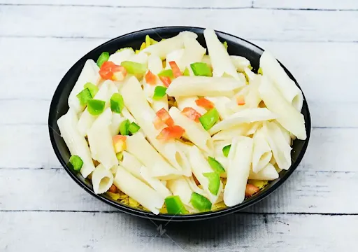 White Sauce Pasta