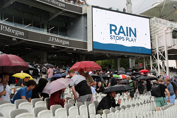 Rain stops play on day one of the first Test between England and SA at Lord's on August 17 2022.