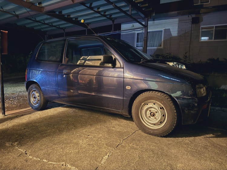 アルトのアルト・車高調整・DIY・流用カスタム・h42vに関するカスタム事例の投稿画像1枚目
