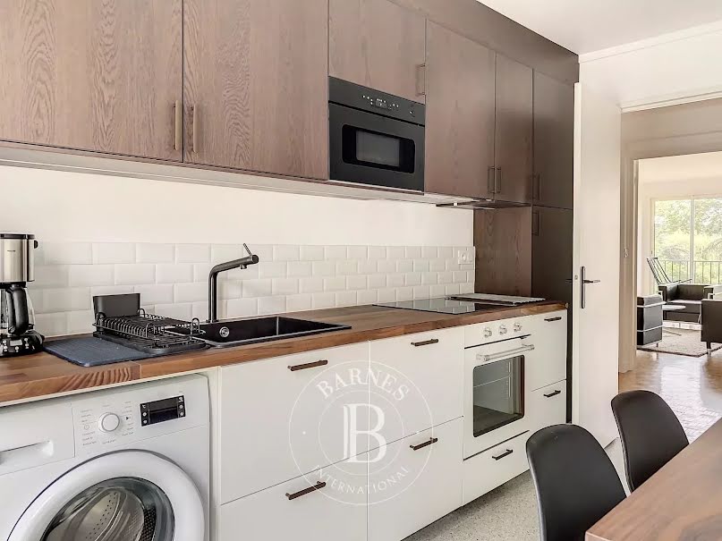 Location meublée appartement 4 pièces 93.63 m² à Ville-d'Avray (92410), 2 190 €