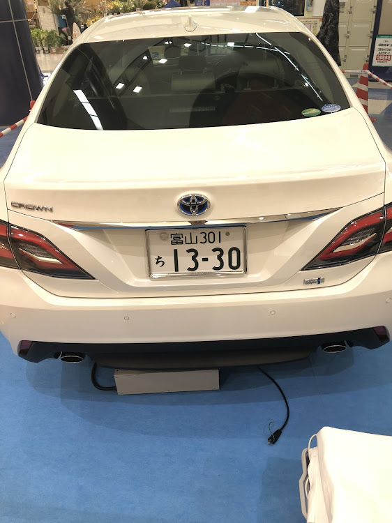 SHUMAさんが投稿したレッドメモリー・CROWN RS・愛車にしたいに関するカスタム事例の投稿画像2枚目