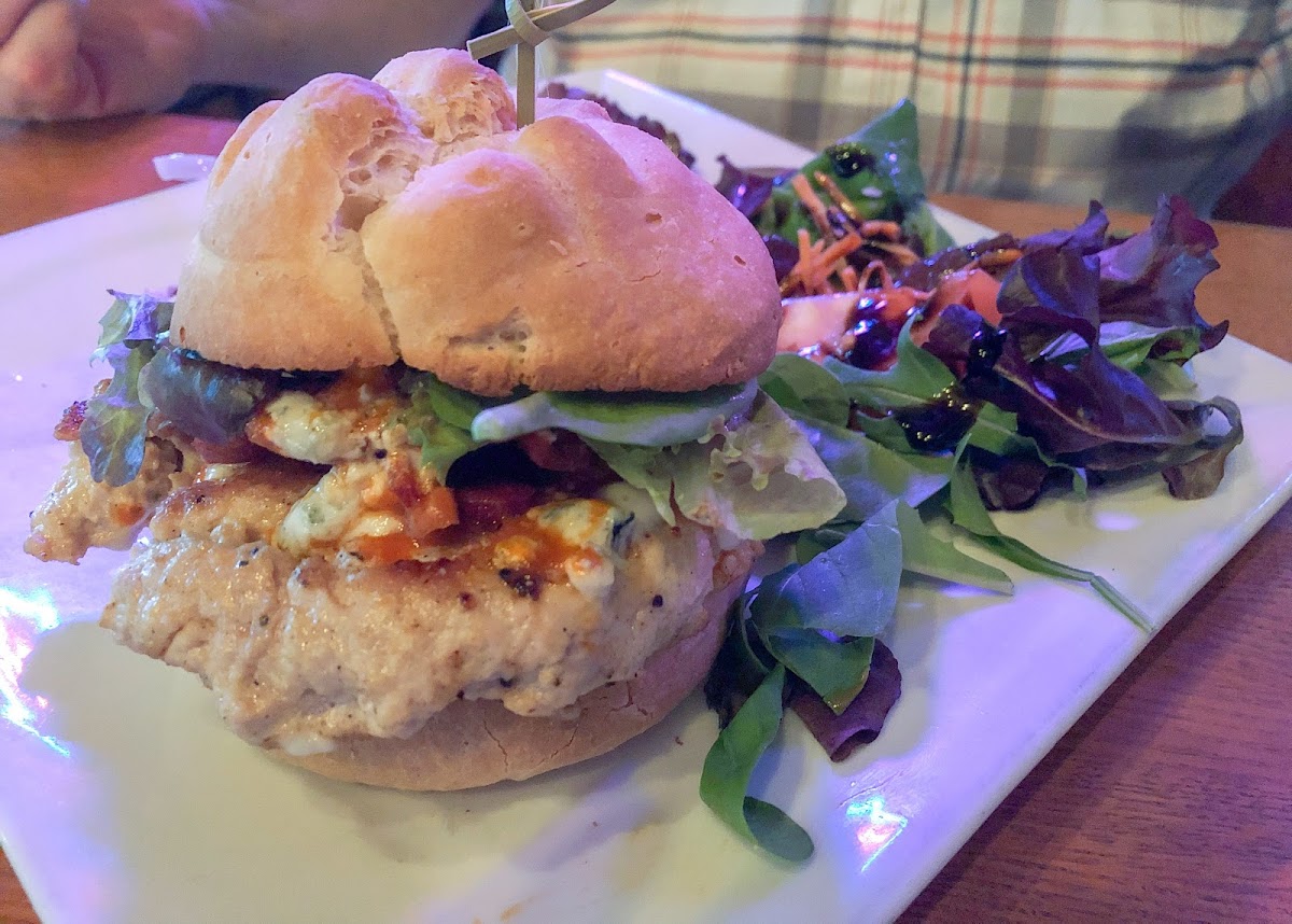 Buffalo chicken burger on a GF bun (from nearby Taffet’s Bakery).