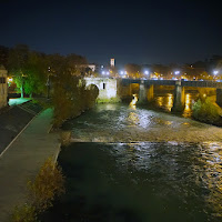 Il Ponte Rotto Sul Tevere di 