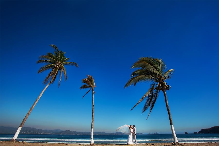 Fotografo di matrimoni Christian Mercado (christianmercado). Foto del 16 maggio 2016