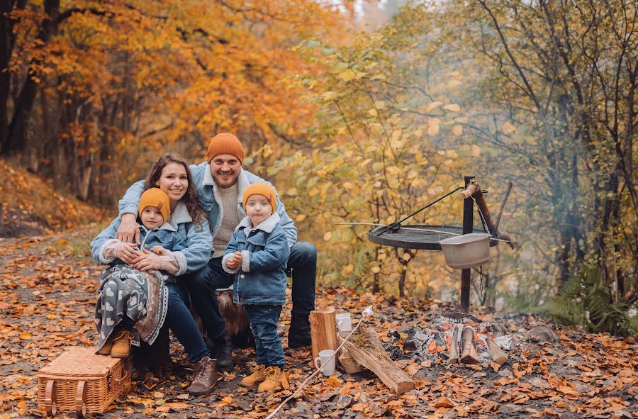 Fotógrafo de casamento Nataliya Kameneckaya (nkart). Foto de 28 de novembro 2023