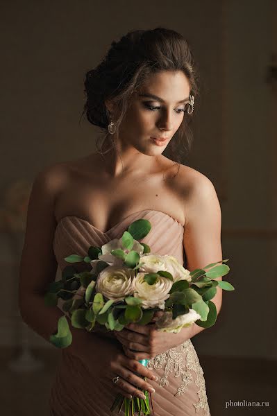 Wedding photographer Liana Badrutdinova (ambra). Photo of 20 May 2015