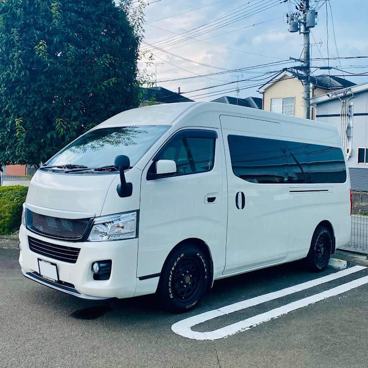 NV350キャラバンのキャラバンワゴン・NV350キャラバン・スパロン・スーパーロング・DAITONAに関するカスタム事例の投稿画像2枚目