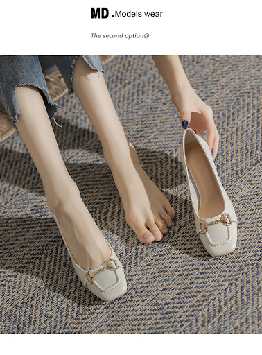 Title 4, Authentic Leather High Heels with Square Toe an...