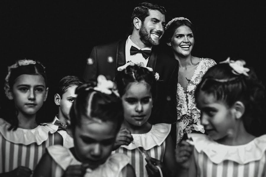 Fotógrafo de casamento Valery Garnica (focusmilebodas2). Foto de 18 de abril 2018