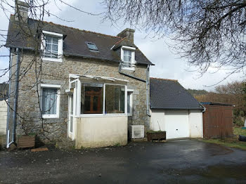 maison à Saint-Nicolas-du-Pélem (22)