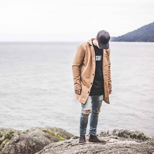 Title 2, Mens ripped jeans Elevate your style with thes...