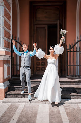 結婚式の写真家Dmitriy Zhdanov (dimon)。4月27日の写真