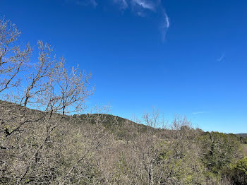 terrain à Besse-sur-Issole (83)