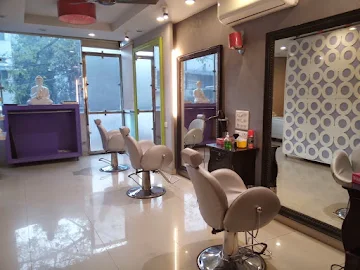 Melange Unisex Salon photo 