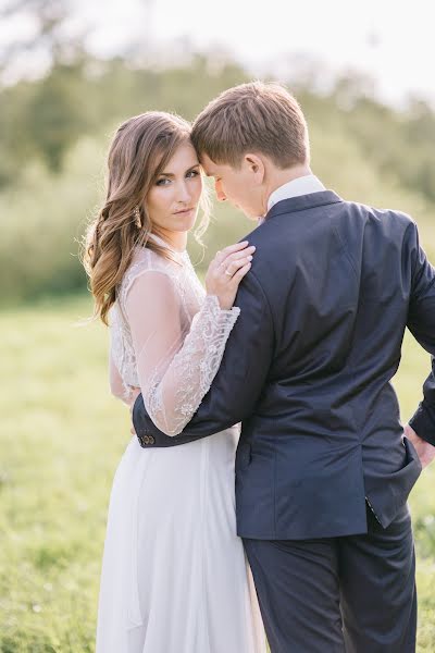 Fotógrafo de casamento Alena Kurbatova (alenakurbatova). Foto de 30 de outubro 2017