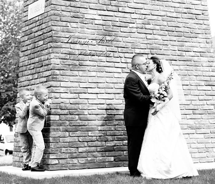 Wedding photographer Aurél Iványi (aurelivanyi). Photo of 8 February 2020