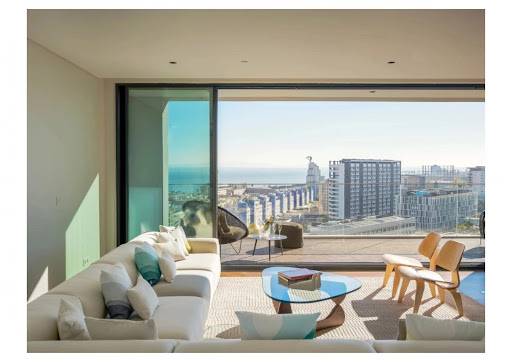 Apartment with pool 1