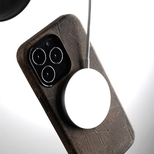 Title 2, Vintage Leather Magnetic Absorption Case for Se...