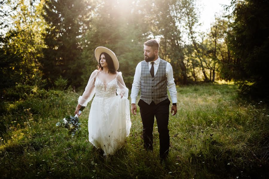 Wedding photographer Karolina Kaleta (karolinaakaleta). Photo of 10 November 2023