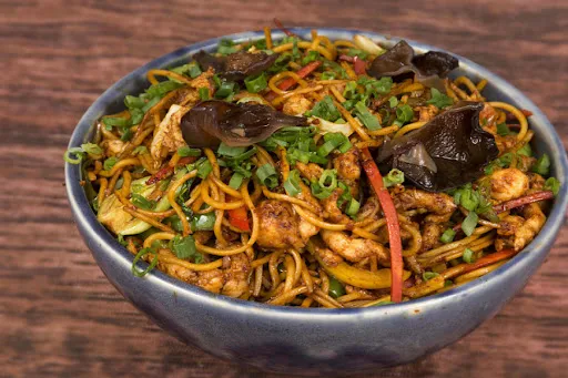 Non Veg Bahamese Goreng Noodles