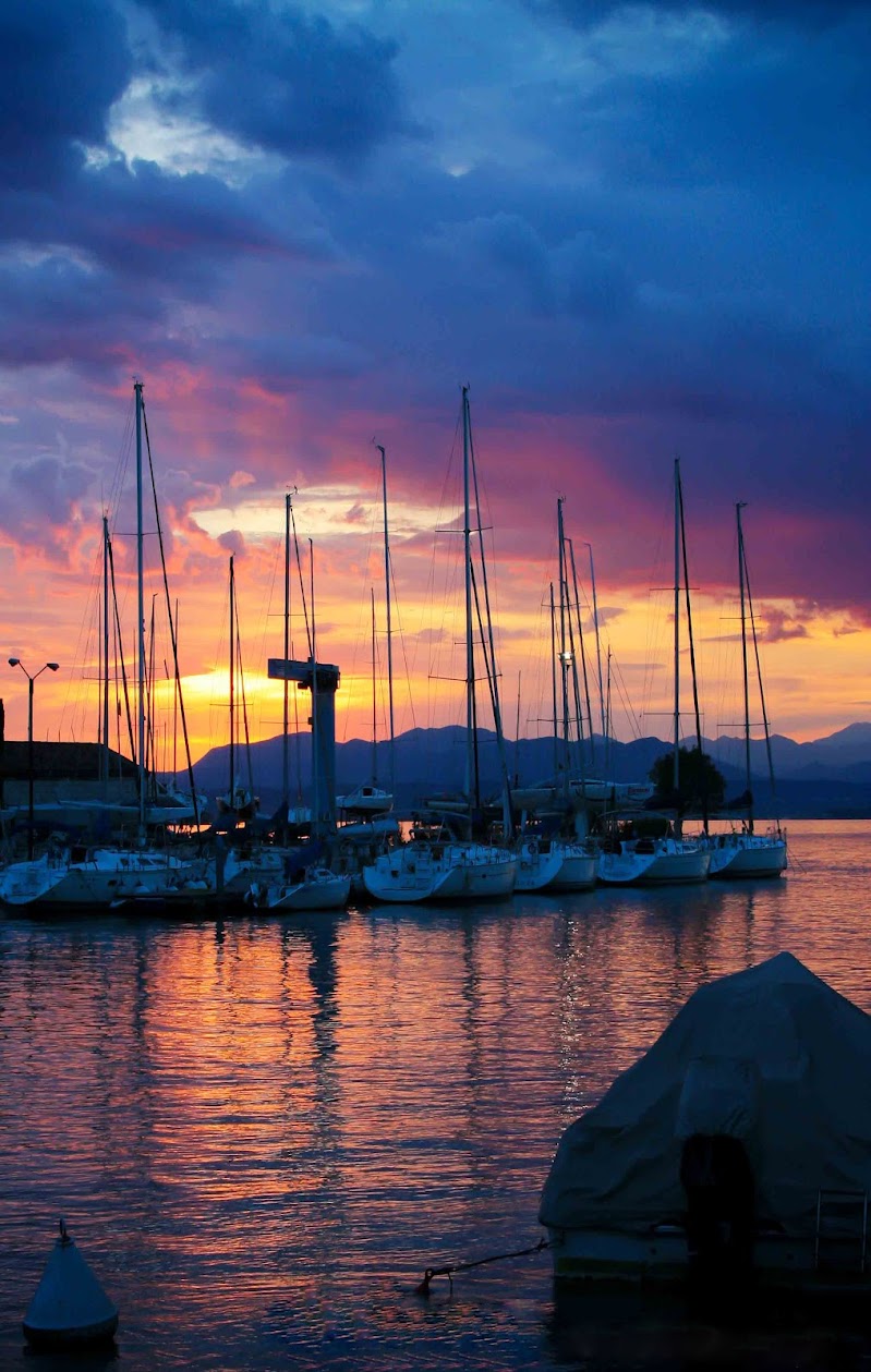 Tramonto sul lago di Garda di Toxi Art