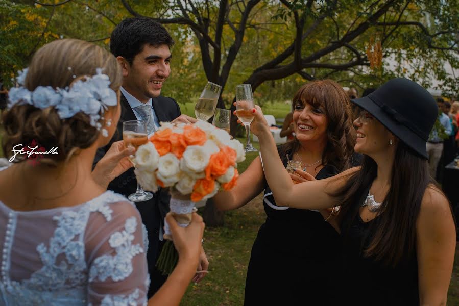 Fotografo di matrimoni César Astor Stefanelli (cesarstefanelli). Foto del 28 settembre 2019