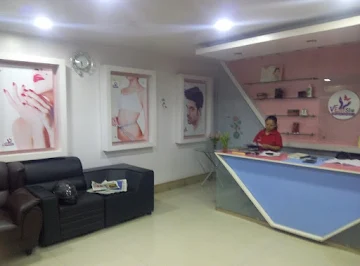 V Ezee Slim Cosmoderma Clinic photo 