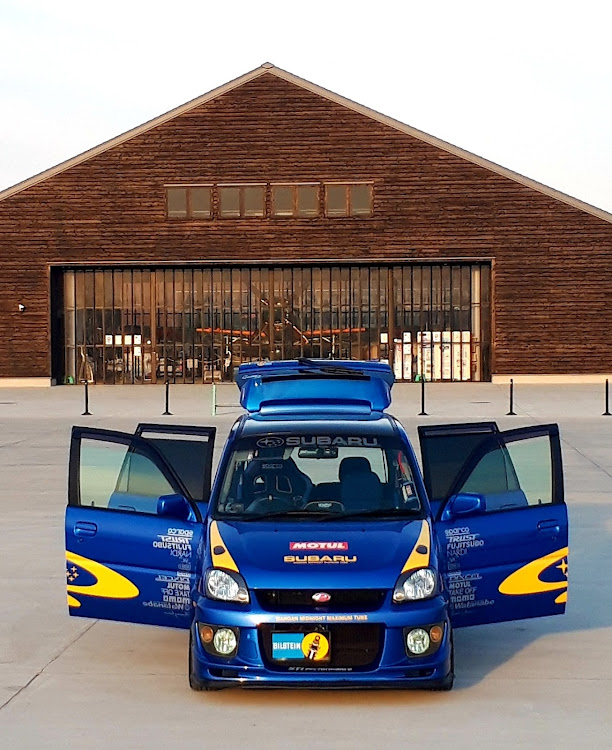 プレオ RS-Limitedの飛行機コラボ・チームP・鶉野飛行場跡・プレオコラボ・プジョーコラボに関するカスタム事例の投稿画像3枚目