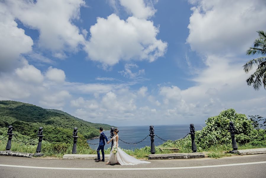 Wedding photographer Samuel Long (samwedding). Photo of 20 March 2020