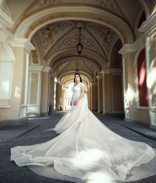 Wedding photographer Eva Vikulina (evavi). Photo of 23 November 2018