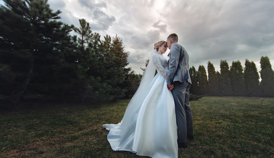 Wedding photographer Maksim Pavlov (simkamaks). Photo of 29 May 2018