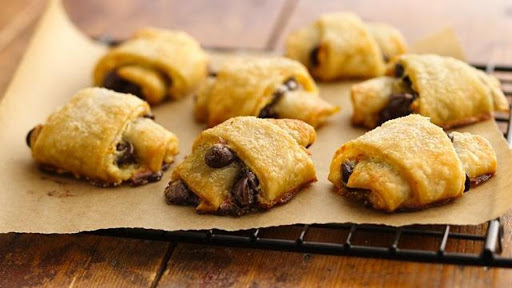 From the Pillsbury site.  Yum!