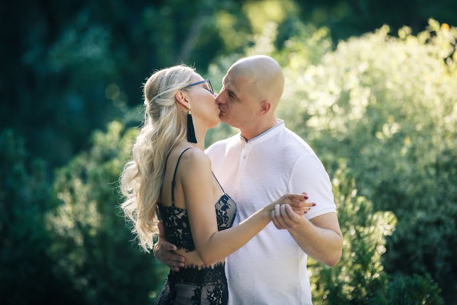 Wedding photographer Vasiliy Lazurin (lazurinphoto). Photo of 2 August 2018