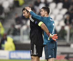 ? Superbe image: quand Ronaldo vient s'excuser auprès de Buffon