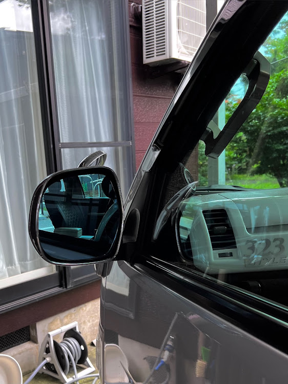 ハイエースバンの1型・4WD・サイドミラーレンズ・ミラーで安全確認に関するカスタム事例の投稿画像4枚目