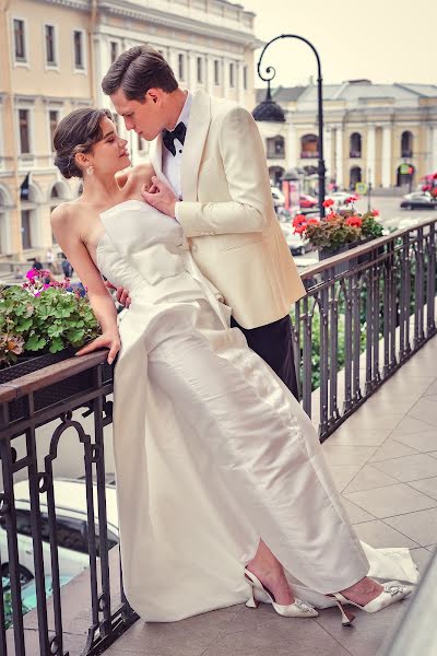 Wedding photographer Olesya Vladimirova (olesia). Photo of 3 September 2021