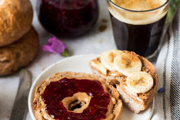 Cinnamon and raisin bagels
