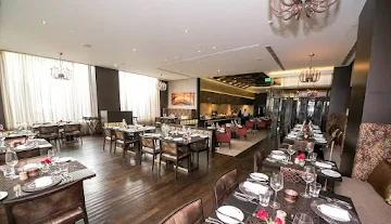 luxurious_restaurants_gurgaon_wildfire_image