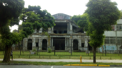 Teatro Liceo Enrique Molina Garmendia