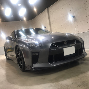 NISSAN GT-R R35