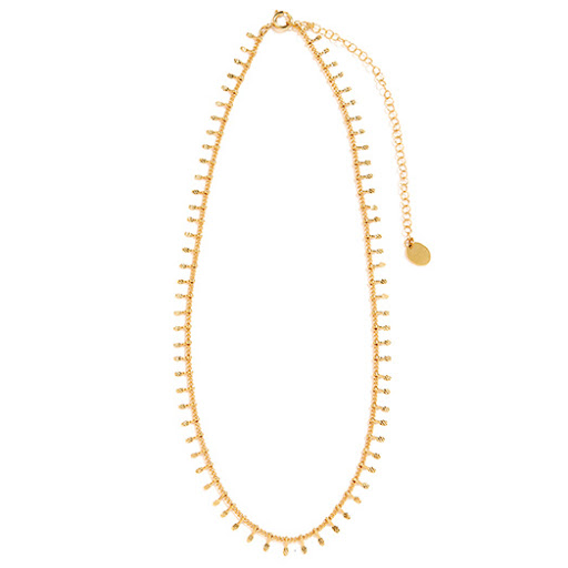 > </figure> <p><br>带有魅力项链14,500日元+税/梅迪斯汀douse（シプス有乐町店）纤细的“シャラシャラシラシャララ感”令人感到纤细的“シャラシャラシャラシャラ的感觉”穿法要轻巧。</p> <p>2. ASYMMETRY PIERCED EARRINGS<br></p> <figure class=