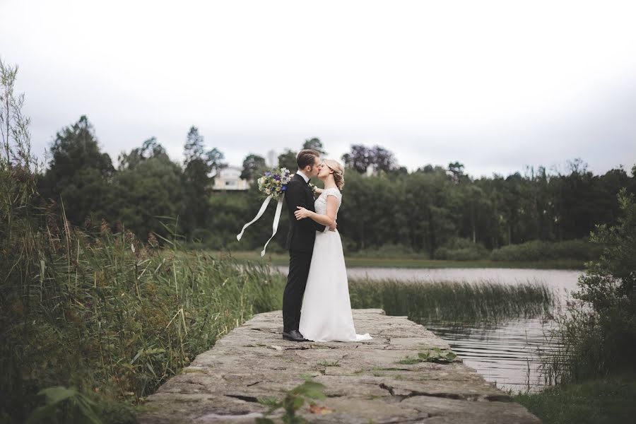 Fotógrafo de bodas Hanna Burman (hannalindroth). Foto del 21 de marzo 2019