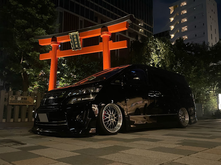 ヴェルファイアの次はどこへ行こうかな🤤・いいね＆フォロー＆コメントありがとうございます・フォロワーでない方からのいいねも感謝します😘・お盆休みに関するカスタム事例の投稿画像1枚目